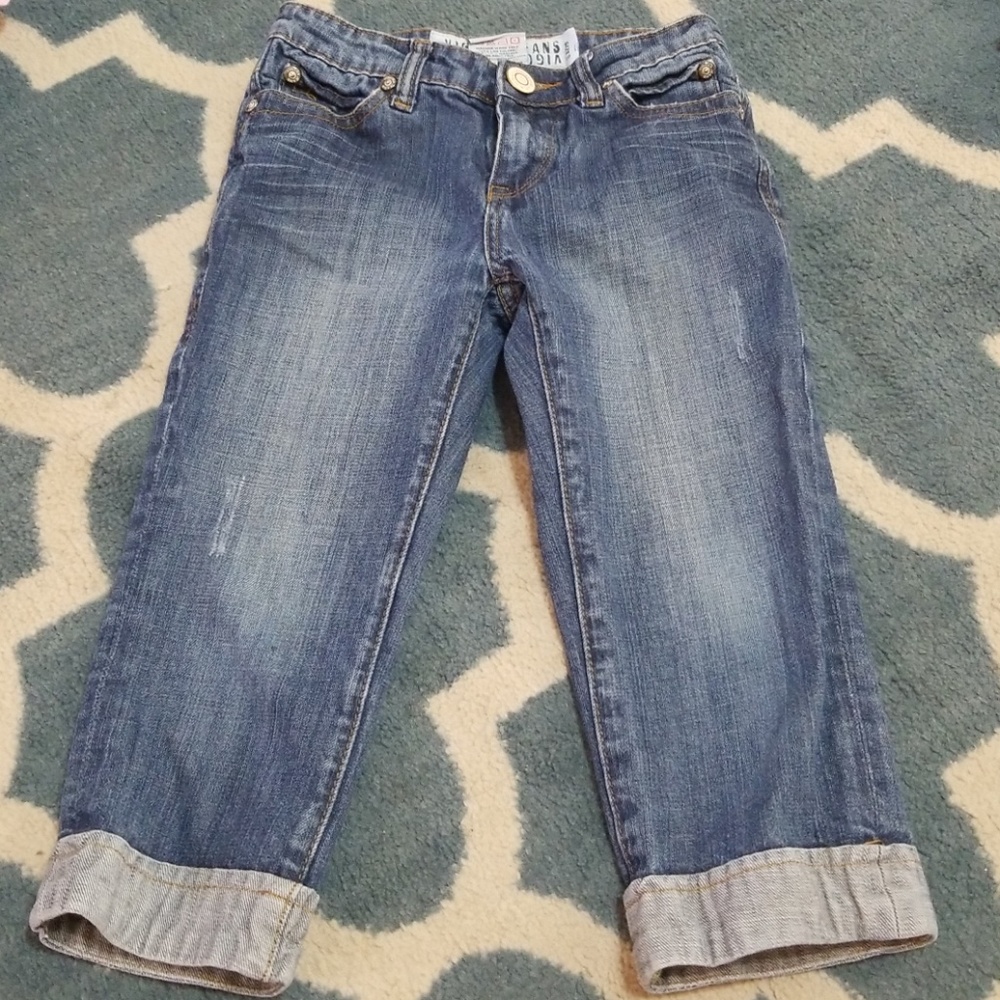 Distressed kids denim capris